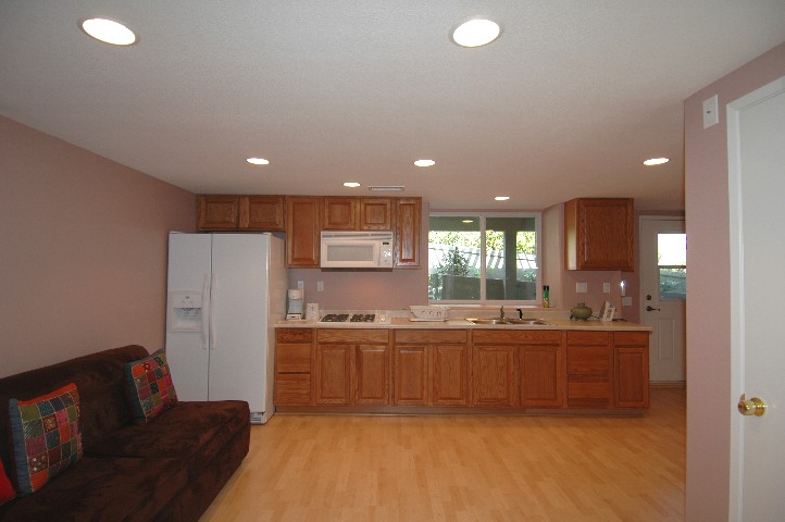 Granny Flat / Apartment Kitchen and entry area.