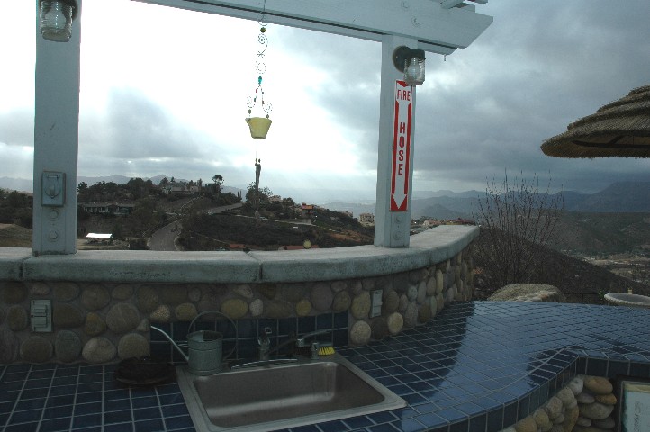 Hot & Cold Water sink... if it only had a view...